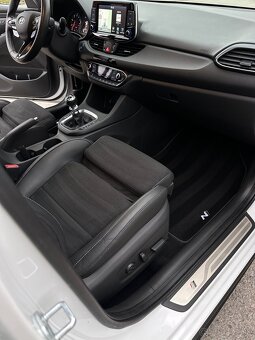 Hyundai i30N 2.0 T-GDi N Performance - 9