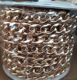 Ozdobná. na dekoráciu .. - 9