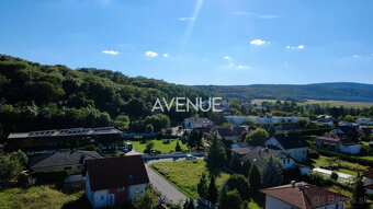 AVENUE | unikátny nízkoenergetický dom, krásne prostredie, 1 - 9
