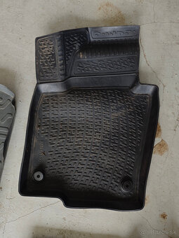 Vaničky na Volkswagen Passat B7 (variant) 2011-2014 - 9