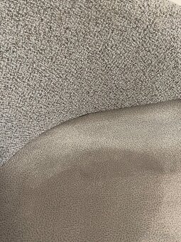 Predám set stôl so stoličkami - 9