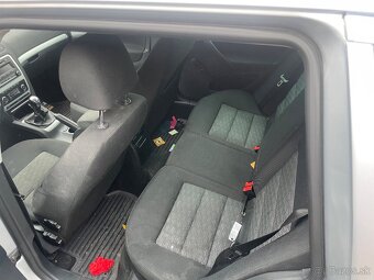 rozpredam Skoda octavia 1.6 tdi - 9