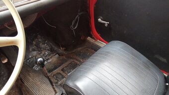 Fiat 600 první model protivítr - 9