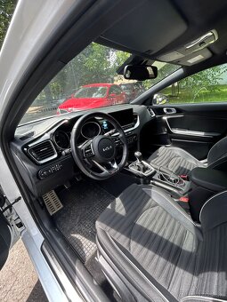 KIA Ceed sw GT-Line, 37 000km, manuál, benzín - 9