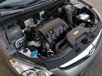 Hyundai i30 1.4i 80kw - 9