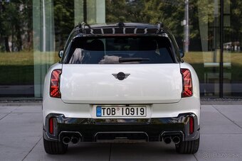 MINI Countryman JCW ALL4 2024 - 9