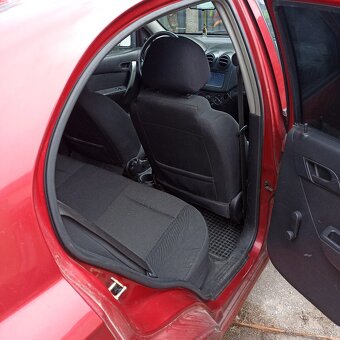 Chevrolet Aveo 1,2 benzin - 9