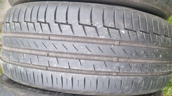 Predam pneu Continental 225/50R17 - 9