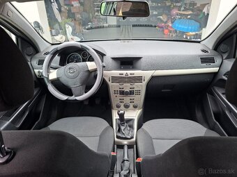 Predám Opel Astra Caravan - 9