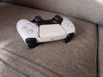 PS5 Slim - 9