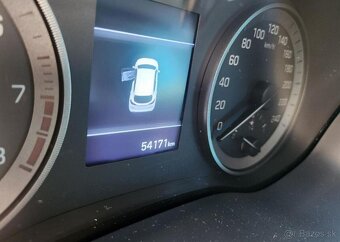 Hyundai Tucson 1.6-LIMITOVANÁ EDICE TRAVELLER - 9