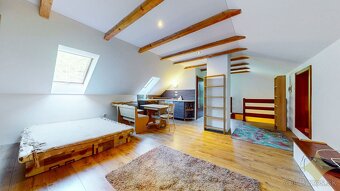 REZERVOVANÉ Zrekonštruovaný rodinný dom Podbrezová, časť Cha - 9