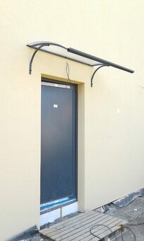 Hliníkový prístrešok nad dvere - 9