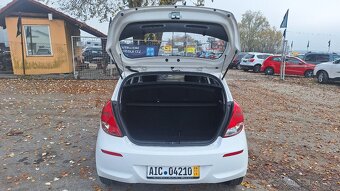 HYUNDAI I20 1.2 BENZ 5DV - 9