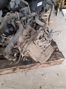 Motor 1,6 hdi 9HW 55KW Citroën Berlingo Peugeot Partner - 9