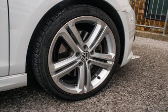 Volkswagen Golf 1.4 TSI 160k Highline DSG - 9