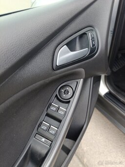 Ford Focus Combi 1.5 TDCi, Navigácia, Klíma, Tempomat - 9