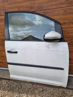 Rozpredam Touran 1.6 tdi - 9
