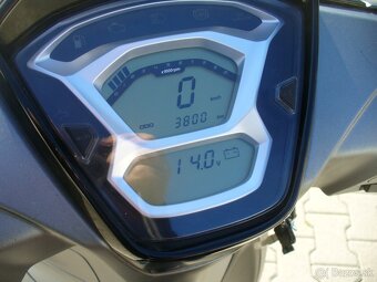 Kymco People S 125 ABS 3800 km 2020 - 9