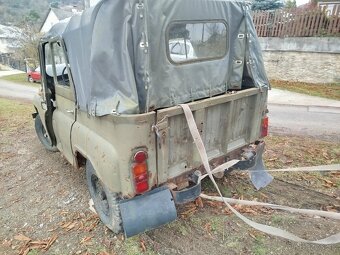 Uaz 469 diely - 9