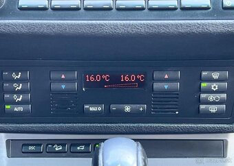 BMW X5 3.0D 4x4 AUTOMAT PANORAMA ALU nafta automat 160 kw - 9