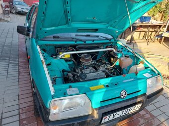 Skoda favorit 1.3spi - 9