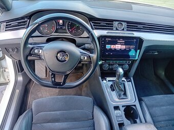 Volkswagen Passat R-line 2.0tdi DSG 2018 - 9