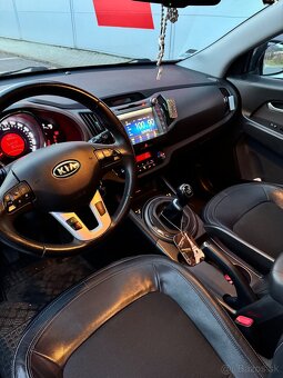 Kia Sportage 1.7CRDi Platinum kúp. SK - 9