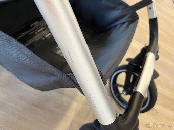 Predám kočík moon nuova 2020 spolu s vajíčkom cybex aton M - 9