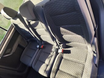Predám Volkswagen Touran facelift 2.0fsi CNG - 9