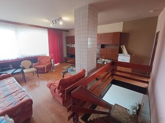 Priestranný RD s možnosťou vytvorenia krásneho domova - 9