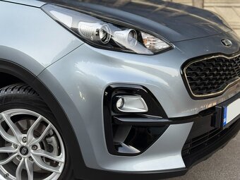 KIA SPORTAGE 1.6 GDI GOLD / 21 000 km / NEBÚRANÉ / 1.MAJITEĽ - 9