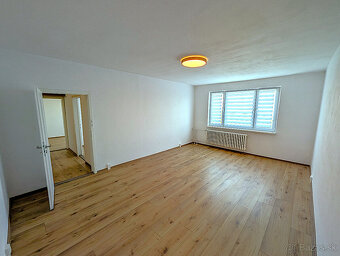 Veľký 3 izb rekonštr., Ťahanovce (Bruselská), 79m2, OV, LO, - 9