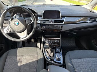BMW rad 2 Active Tourer Combi 80kw - v perfektnom stave - 9