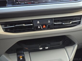 Volkswagen Multivan Style 2023, 67 285km. Záruka - 9