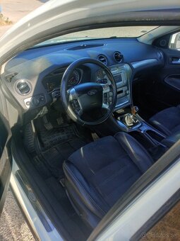 Predám Ford Mondeo mk4 - 9