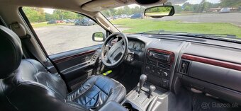 JEEP GRAND CHEROKEE - 9
