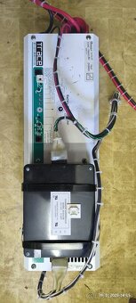 Trace Engineering DR1524E – priemyselný 1500 W inverto-nabíj - 9