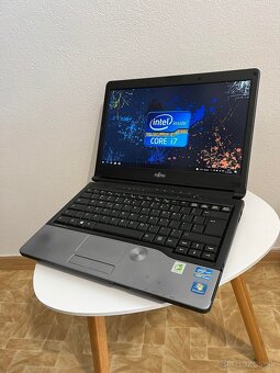 Notebook 13,3" FUJITSU.Intel i7-3520M 2x2,90GHz.240gb - 9