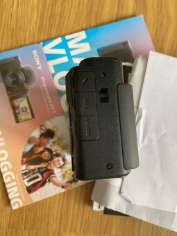Sony ZV-1 Vlog camera Sony ZV-1 Made for vlogging + 2baterie - 9