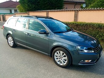 Volkswagen Passat B7 2.0 TDI - 9
