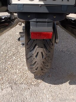Predam Yamaha FJR 1300 - 9