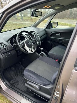 Kia Venga 1.6 CRDi VGT EX - 9