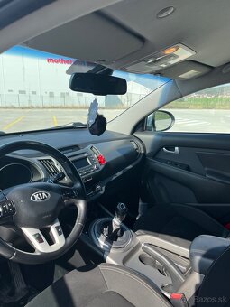 Kia Sportage - 9