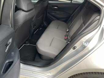 Toyota Corolla 1.8 Hybrid e-CVT Comfort - 9