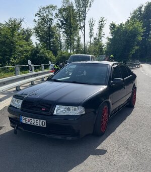 OCTAVIA RS 1,8t - 9