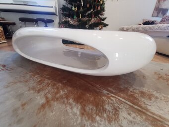 Konferenčný stolík - 9