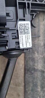 Podvolantový krúžok s páčkami Škoda Octavia 3 - 9