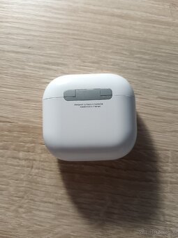 Predám Apple AirPods 4 – ako nové - 9