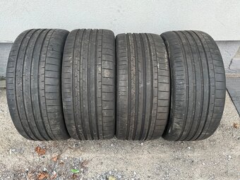 Kolesa 295/30 R22 - 9